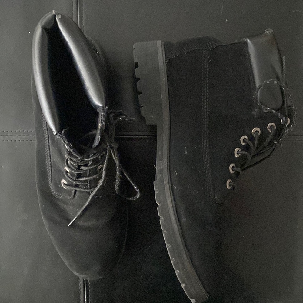 Black men boots